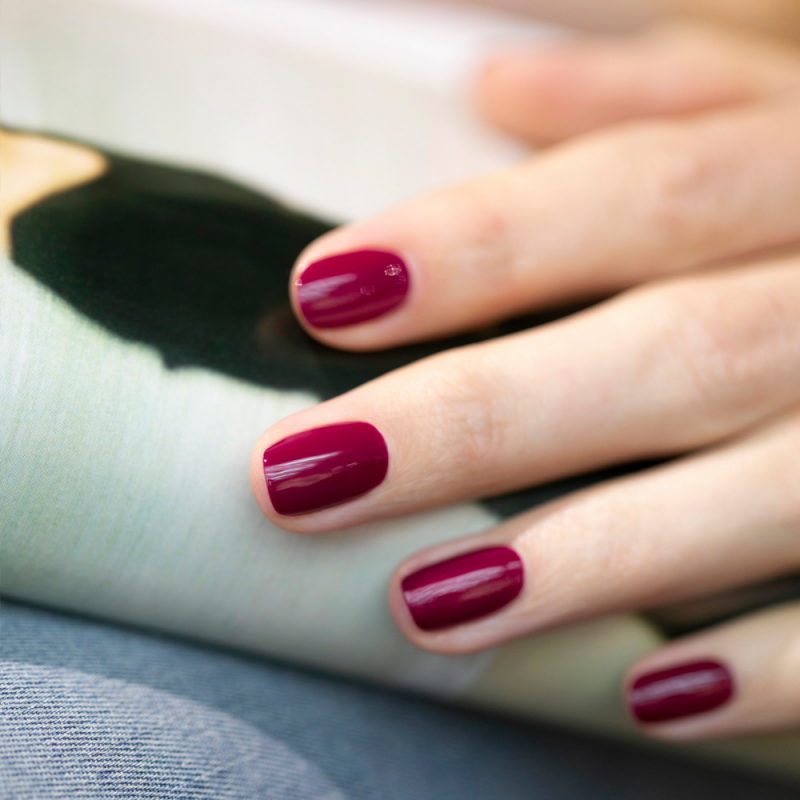 Manucurist - Vernis à ongles semi-permanent GREEN Flash - Violeta Voir la slide Manucurist - Vernis à ongles semi-permanent GREEN Flash - Violeta