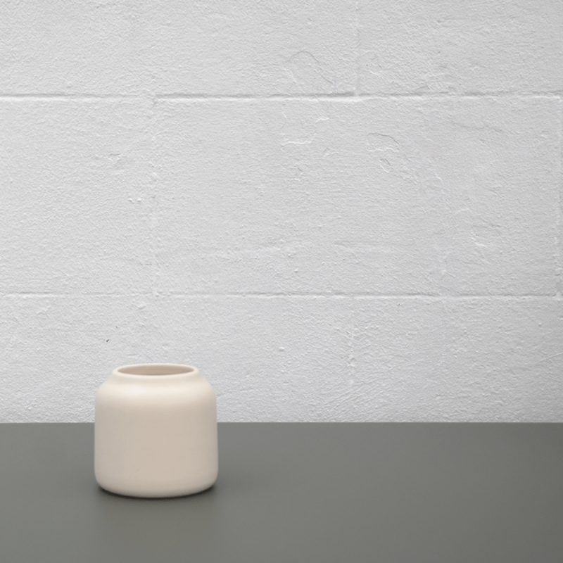 Dahlia Vase Sable blanc mat - Bloom Voir la slide Dahlia Vase Sable blanc mat - Bloom