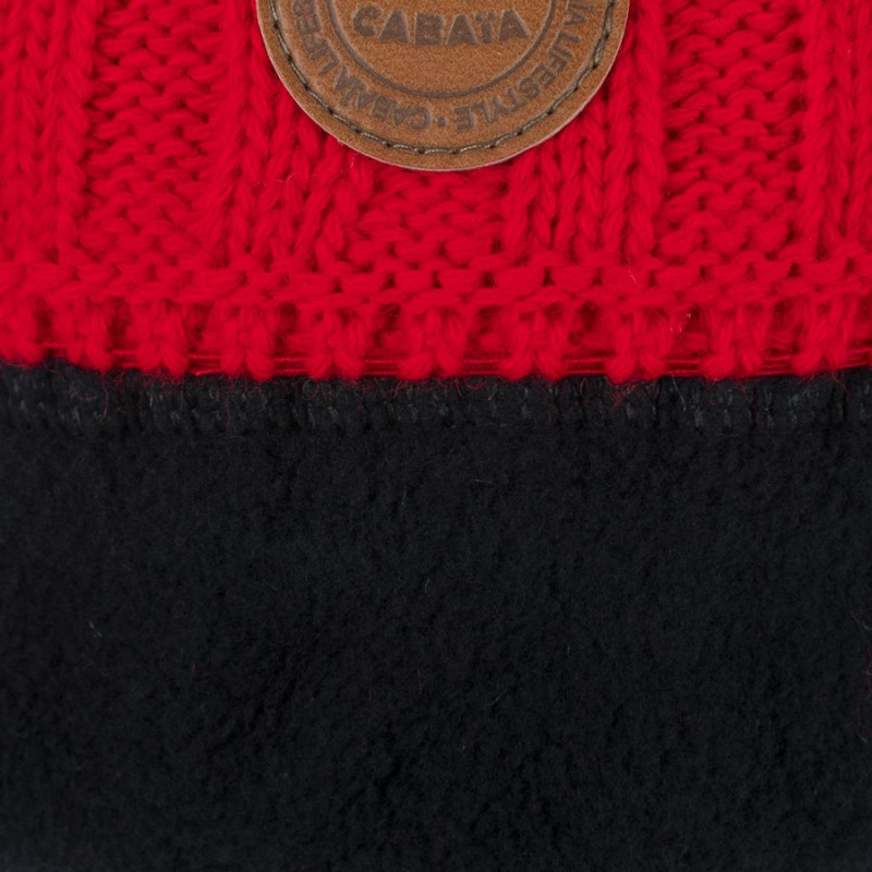Cabaïa - Bonnet + 3 pompons - Kir Royal Red Voir la slide Cabaïa - Bonnet + 3 pompons - Kir Royal Red