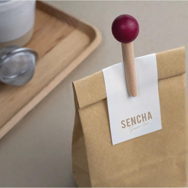 Pince à sachet en bois bordeaux - tout simplement,