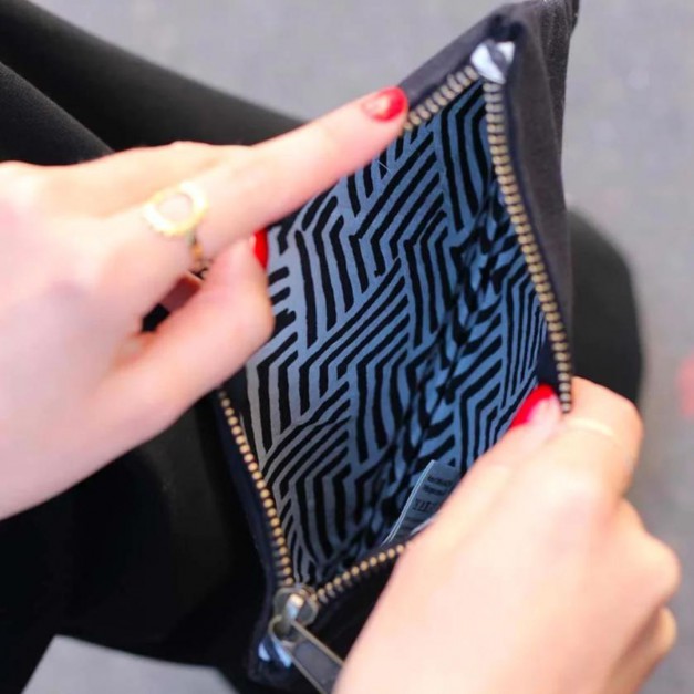 Petite pochette zippée en coton bio GOTS – Idéale pour accessoires