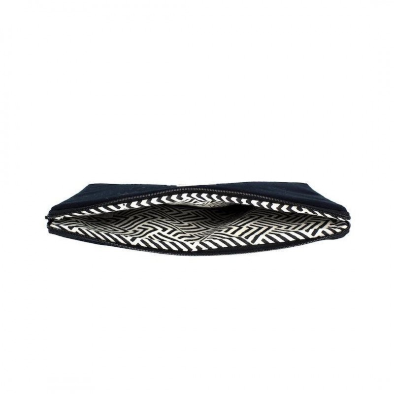 Housse de protection pour ordinateur en coton bio GOTS – 13" et 15" Voir la slide Housse de protection pour ordinateur en coton bio GOTS – 13" et 15"