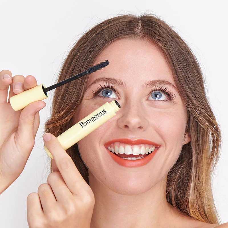 Voir la slide Mascara Naturel Booster de Cils - Noir Intense - Pomponne