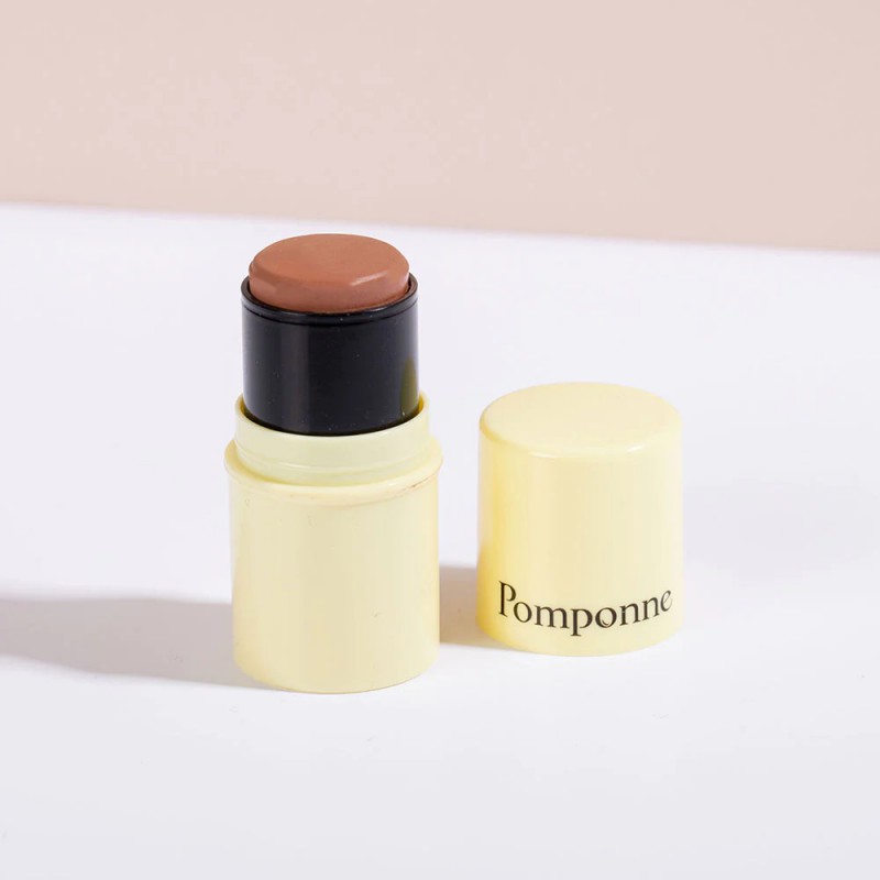Voir la slide Fantastick Le Bronzer Pomponne – Teint ensoleillé instantané