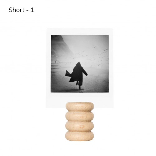 5MM Paper - Totem stand porte photo / carte postale - court Nr 1 5MM Paper - Totem stand porte photo / carte postale - court Nr 1