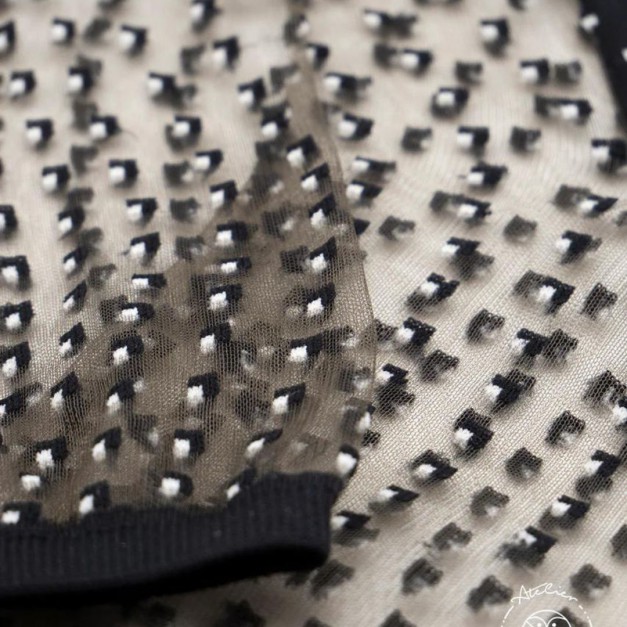 Chaussettes transparentes Crescent Dunes Black - Atelier Saint-Eustache