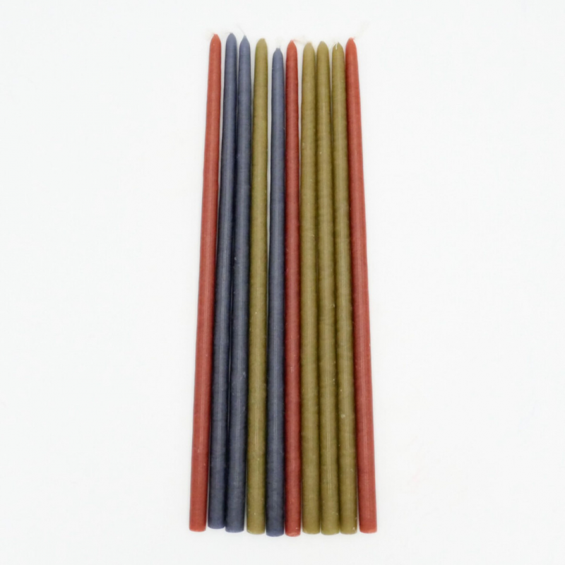 Coffret 10 bougies fines Ikat Kaki - Maison Pechavy Voir la slide Coffret 10 bougies fines Ikat Kaki - Maison Pechavy