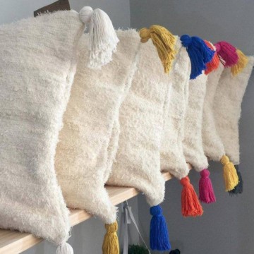 Housse de coussin de couleur naturelle à franges jaunes Nieta