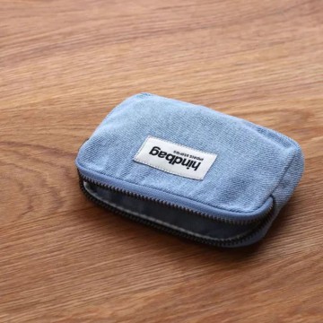 Porte-monnaie en coton bio – Pratique et résistant