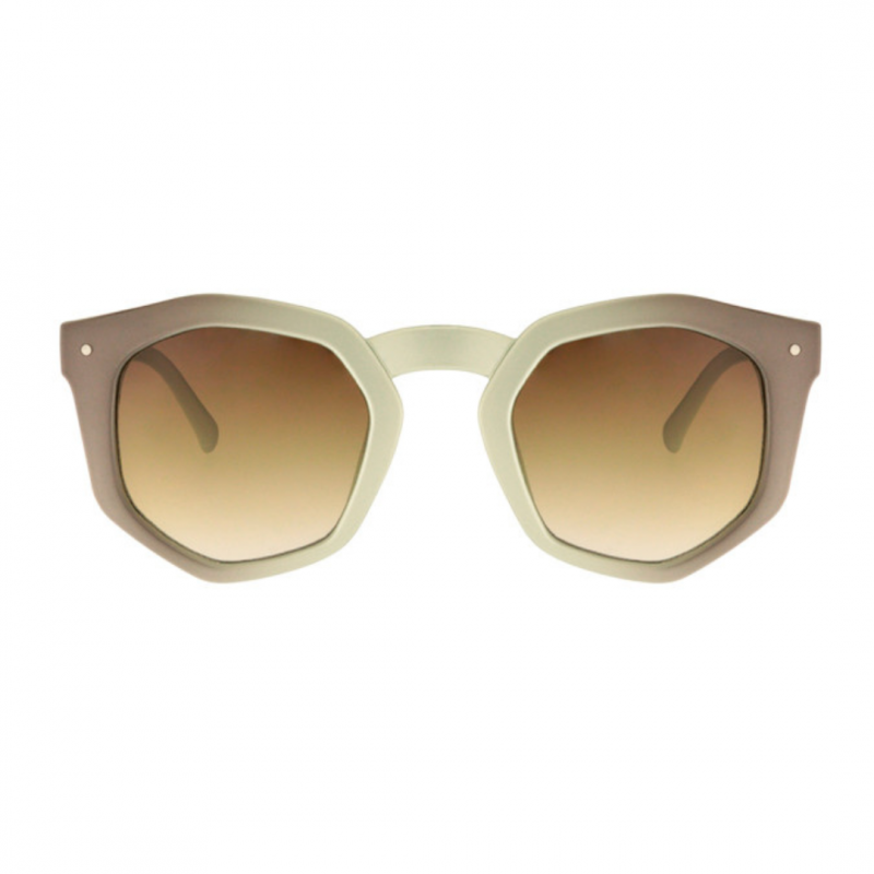 Charly Therapy - Lunettes solaires métalliques à monture recyclée - Audrey silver Voir la slide Charly Therapy - Lunettes solaires métalliques à monture recyclée - Audrey silver