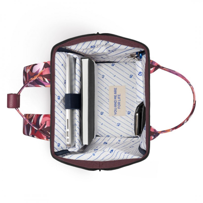 Voir la slide Sac Adventurer cabaïa - Confort et Durabilité