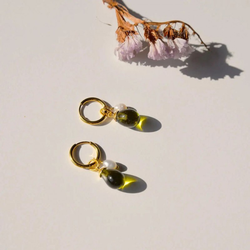 boucle d'oreilles Vinoos Voir la slide boucle d'oreilles Vinoos