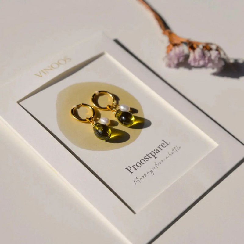 boucle d'oreilles Vinoos Voir la slide boucle d'oreilles Vinoos