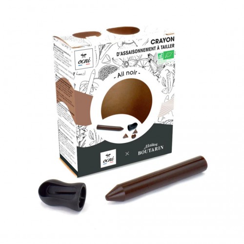 Ocni x Maison Boutarin - Coffret 1 crayon à râper - Ail noir fumé - Bio Ocni x Maison Boutarin - Coffret 1 crayon à râper - Ail noir fumé - Bio