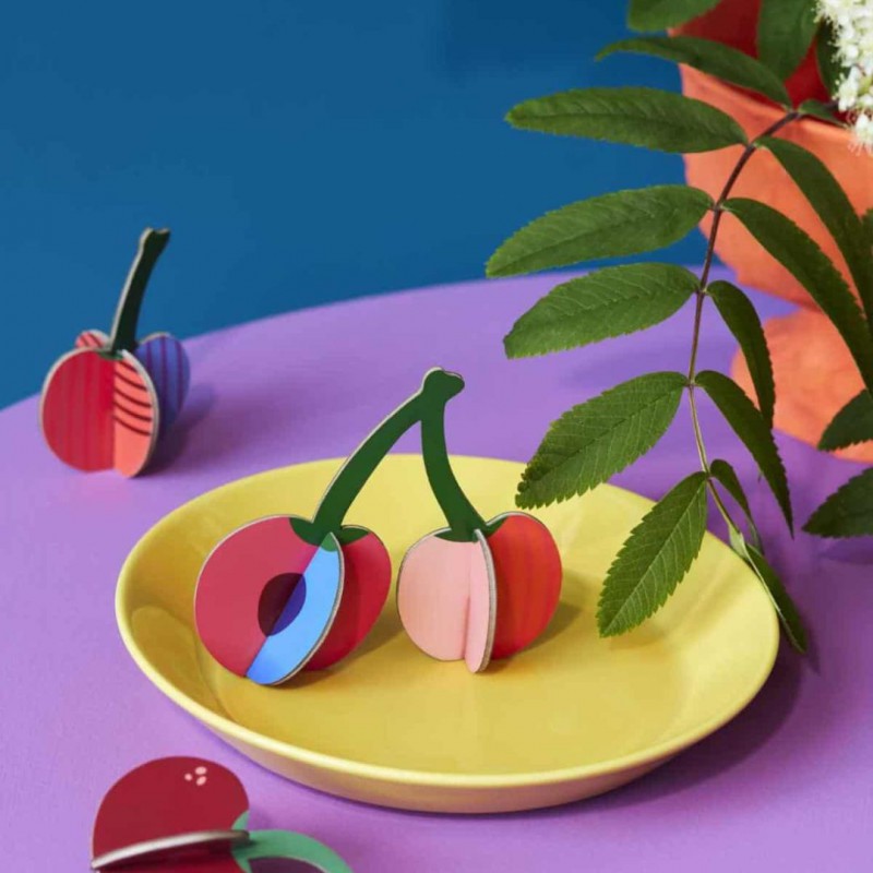 Studio Roof - Pop out cards - Cherries Voir la slide Studio Roof - Pop out cards - Cherries