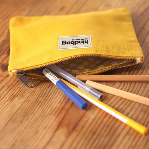Pochette zippée en coton bio GOTS – Pratique et solidaire Pochette zippée en coton bio GOTS – Pratique et solidaire