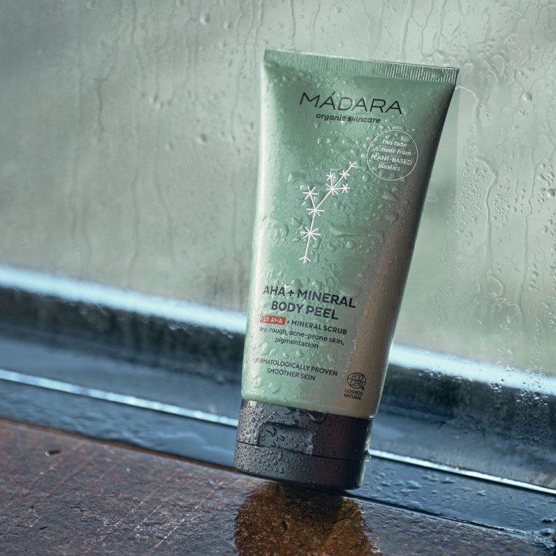 Voir la slide Madara AHA + Mineral Body Peel 175ml – Gommage Lissant Corps