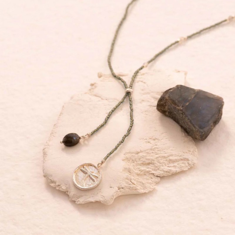 Collier A Beautiful Story Voir la slide Collier A Beautiful Story