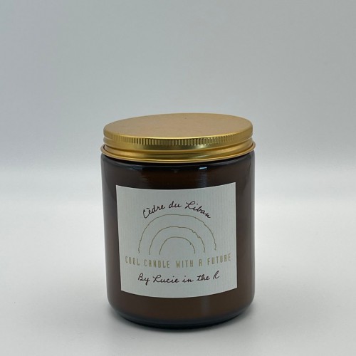 Lucie in the R – Bougie Cèdre du Liban 250g – Cire de soja naturelle Lucie in the R – Bougie Cèdre du Liban 250g – Cire de soja naturelle