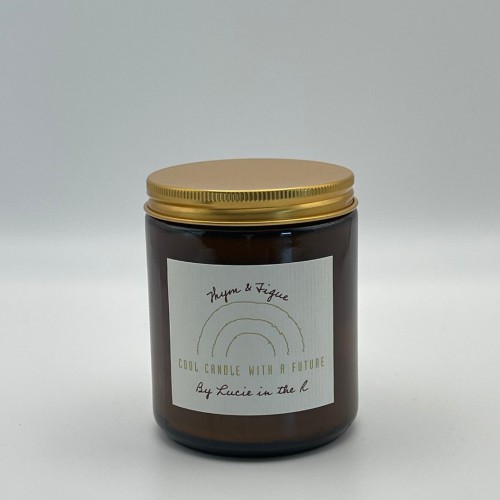 Lucie in the R – Bougie Thym et Figue 250g – Cire de soja naturelle Lucie in the R – Bougie Thym et Figue 250g – Cire de soja naturelle