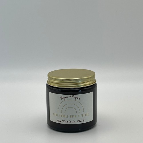 Lucie in the R – Bougie Thym et Figue 120g – Cire de soja naturelle Lucie in the R – Bougie Thym et Figue 120g – Cire de soja naturelle