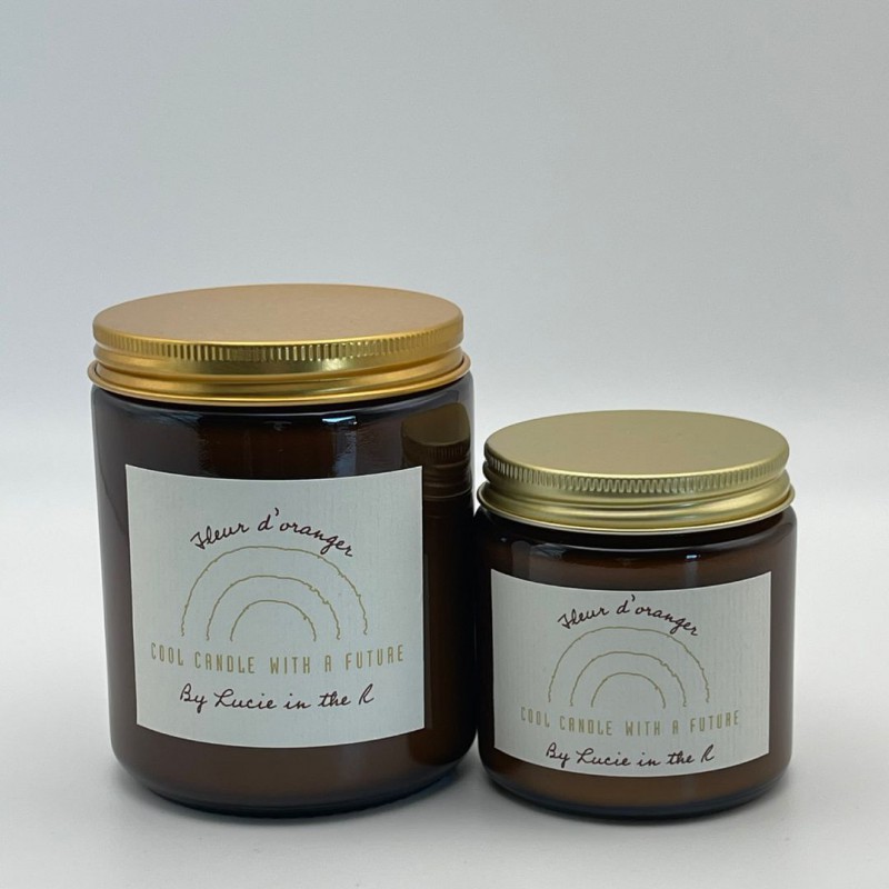 Lucie in the R – Bougie parfumée Fleur d'oranger – Cire de soja naturelle Voir la slide Lucie in the R – Bougie parfumée Fleur d'oranger – Cire de soja naturelle