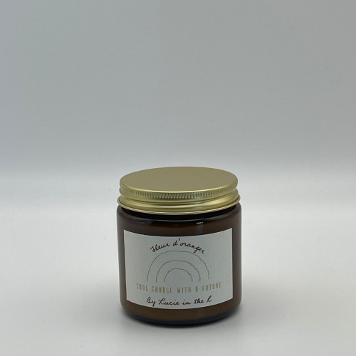 Lucie in the R – Bougie parfumée Fleur d'oranger – Cire de soja naturelle Lucie in the R – Bougie parfumée Fleur d'oranger – Cire de soja naturelle