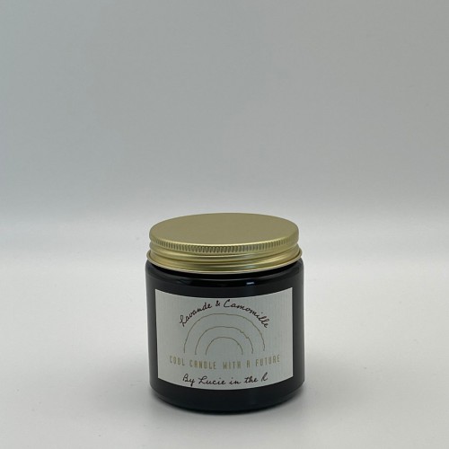 Lucie in the R – Bougie Lavande & Camomille – Cire de soja naturelle Lucie in the R – Bougie Lavande & Camomille – Cire de soja naturelle
