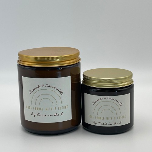 Lucie in the R – Bougie Lavande & Camomille – Cire de soja naturelle Lucie in the R – Bougie Lavande & Camomille – Cire de soja naturelle