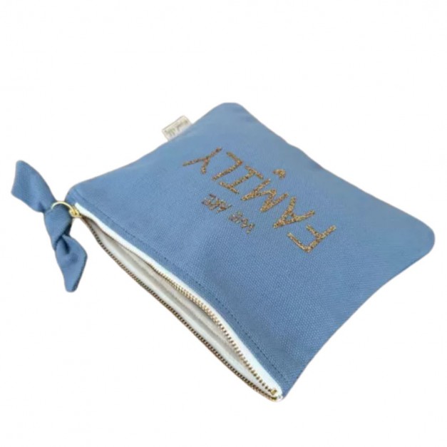 Marcel & Lily - Pochette Bleu nuage We are family