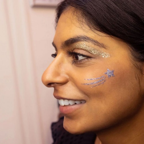 Pochoir Etoiles Si Si La Paillette - Tatouages Pailletés Réutilisables Pochoir Etoiles Si Si La Paillette - Tatouages Pailletés Réutilisables