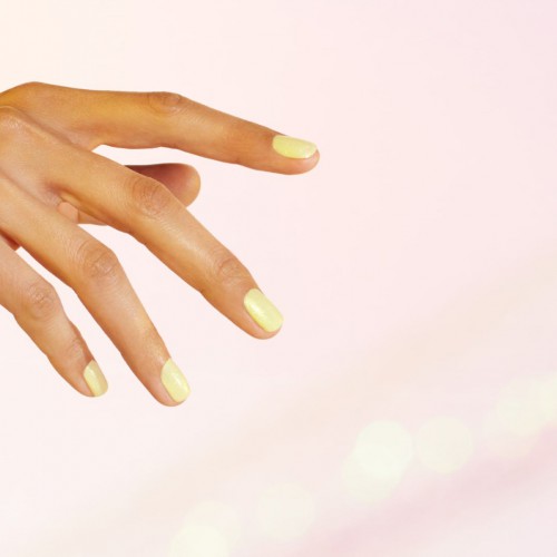 Manucurist Vernis GREEN Lemon - 9 Free, Vegan & Bio-Sourcé Manucurist Vernis GREEN Lemon - 9 Free, Vegan & Bio-Sourcé