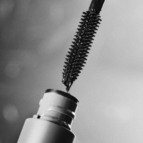 Madara - Mascara Deep Matter Volume & soin naturel intense Madara - Mascara Deep Matter Volume & soin naturel intense