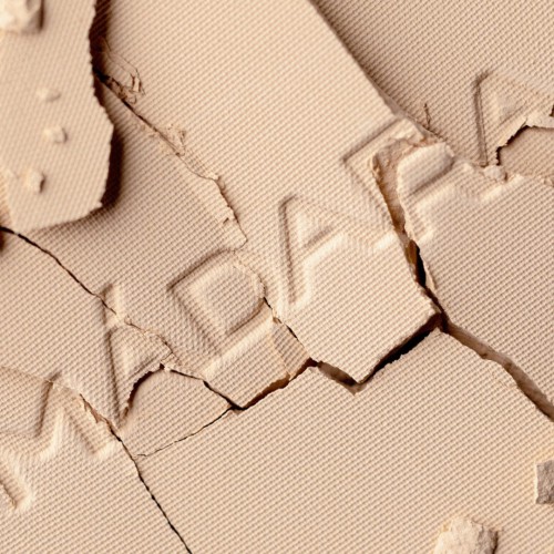 Madara - Poudre Minérale Beige 2 Air Equal au fini naturel Madara - Poudre Minérale Beige 2 Air Equal au fini naturel