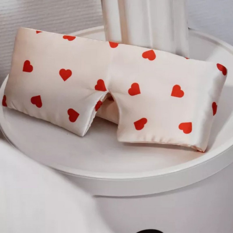 Masque de sommeil en soie – Confort & élégance Voir la slide Masque de sommeil en soie – Confort & élégance