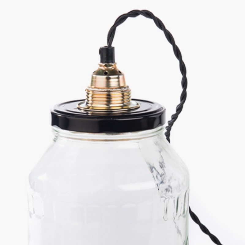 Voir la slide Lampe en bocal à cornichons upcyclée Rescued