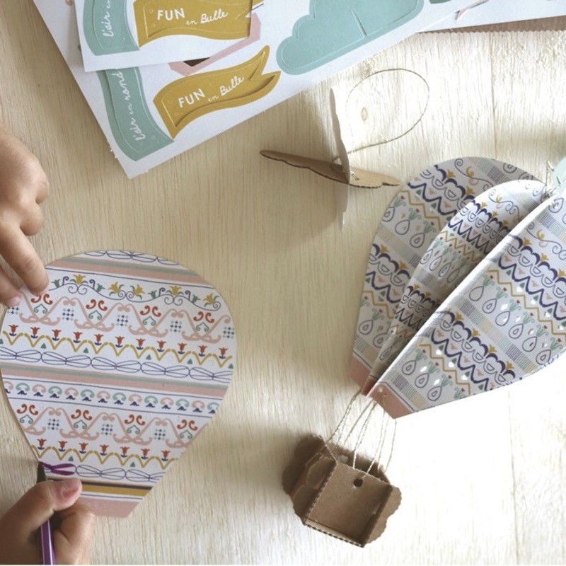 Pirouette Cacahouète Kit créatif Montgolfières Voir la slide Pirouette Cacahouète Kit créatif Montgolfières