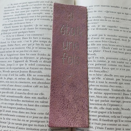 Marque-page en cuir Il était une fois