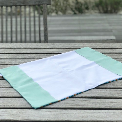 Green Clothes protège cahier en tissu ananas doublé PUL Green Clothes protège cahier en tissu ananas doublé PUL