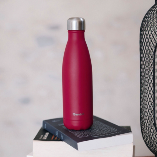 Gourde Isotherme Framboise Mat Qwetch - 12h Chaud, 24h Froid Gourde Isotherme Framboise Mat Qwetch - 12h Chaud, 24h Froid