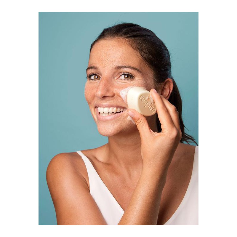 Respire nettoyant visage solide Voir la slide Respire nettoyant visage solide
