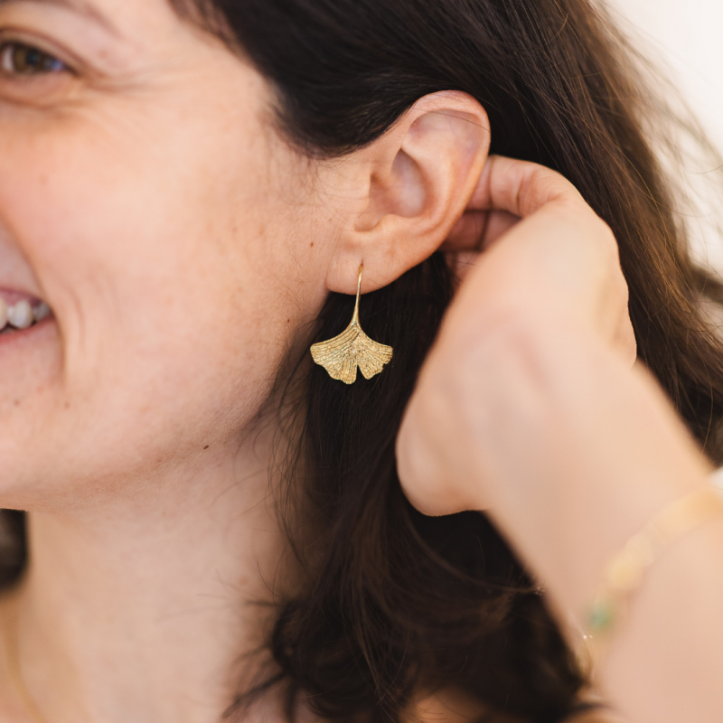 Boucles d'oreille Tokyo - Assaya Jewelry Voir la slide Boucles d'oreille Tokyo - Assaya Jewelry