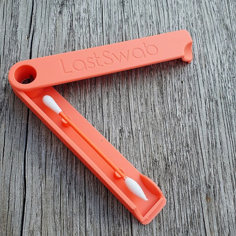 Coton-tige réutilisable LastSwab Beauty berry red Voir la slide Coton-tige réutilisable LastSwab Beauty berry red